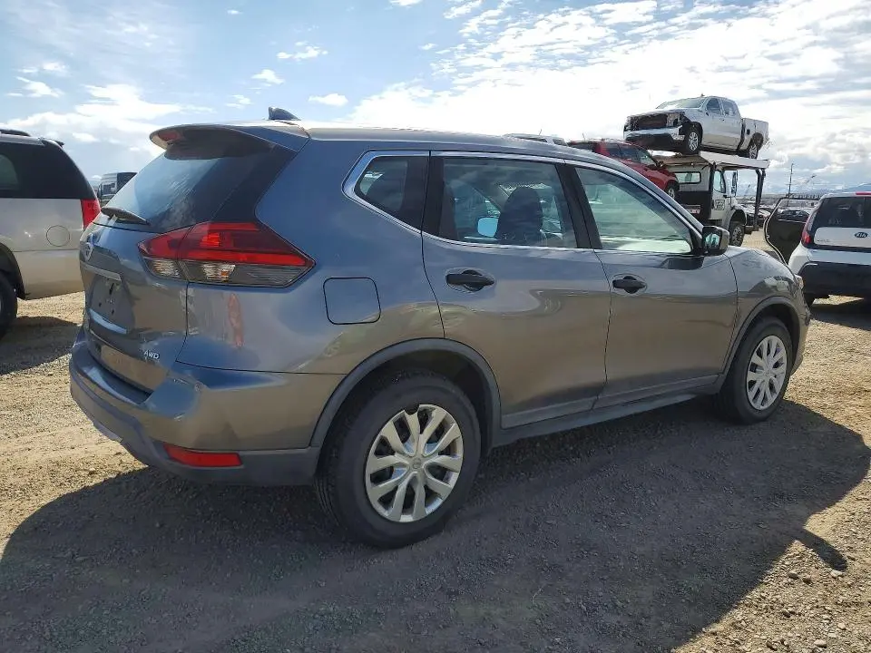 2017 NISSAN ROGUE S  