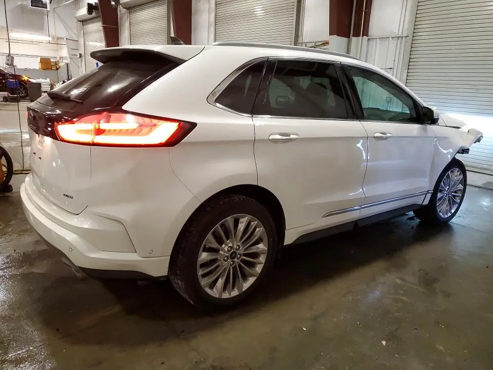 2021 FORD EDGE TITANIUM  