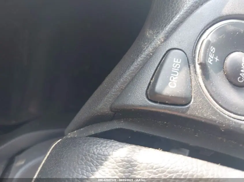 2017 HONDA HR-V LX