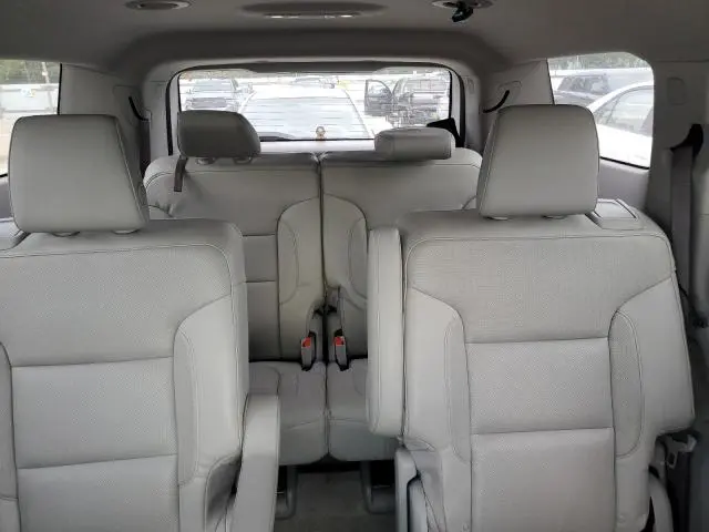 2017 GMC ACADIA SLT-2  