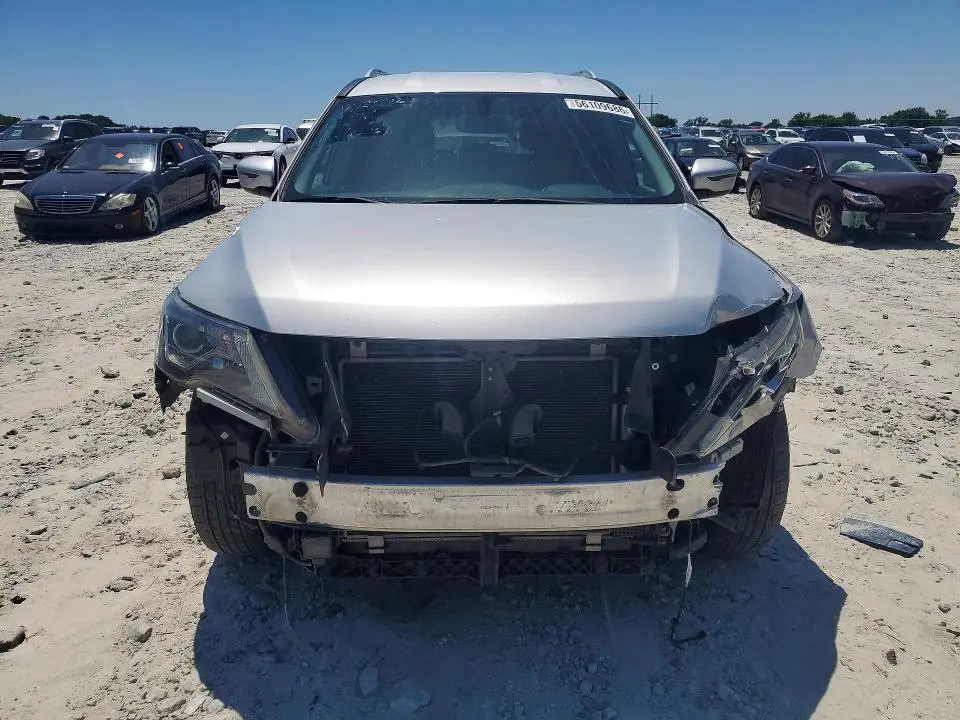 2019 NISSAN PATHFINDER SV  