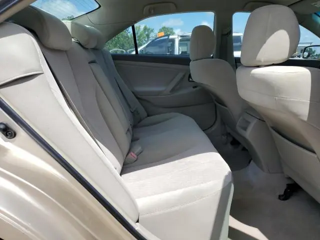 2011 TOYOTA CAMRY BASE  