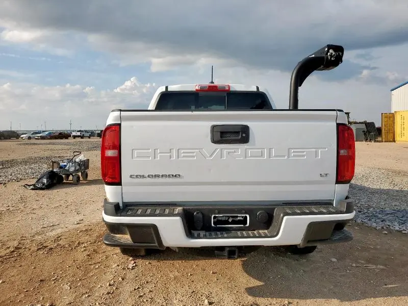 2022 CHEVROLET COLORADO LT  
