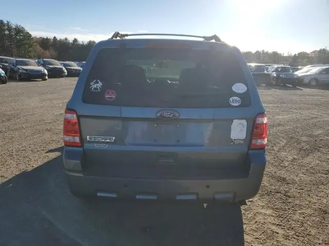 2011 FORD ESCAPE XLT  