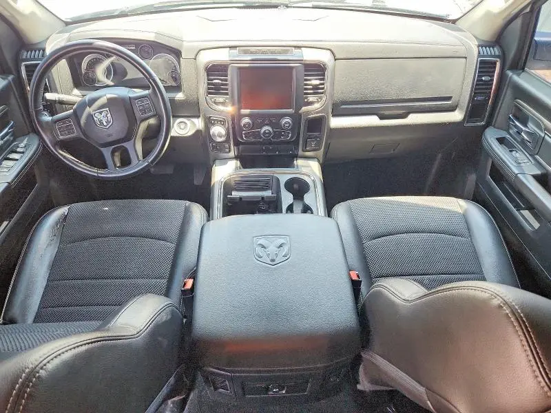2016 RAM 1500 SPORT  