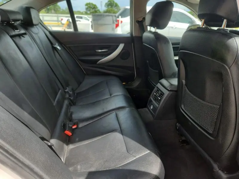 2013 BMW 328 XI  