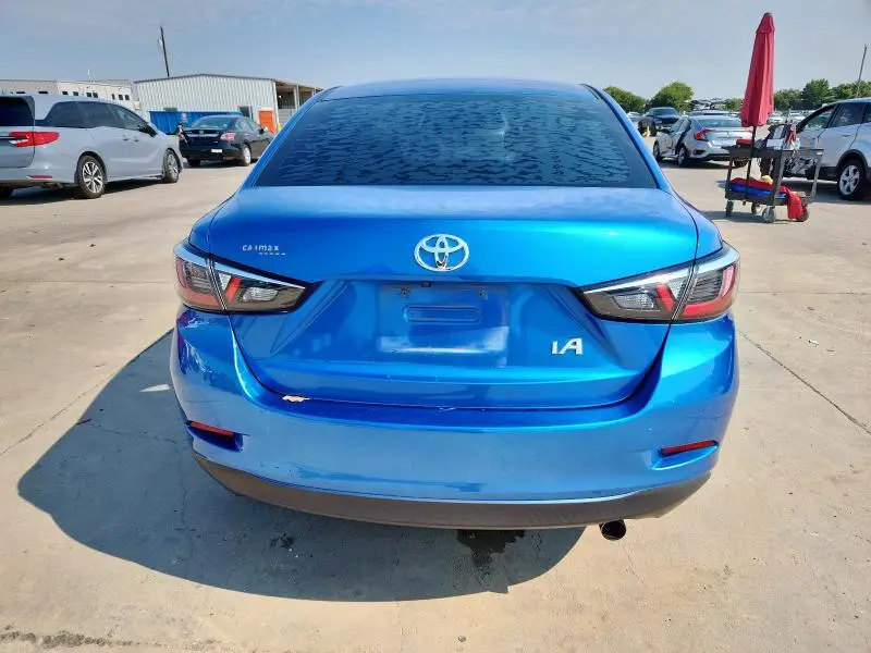 2017 TOYOTA YARIS IA   