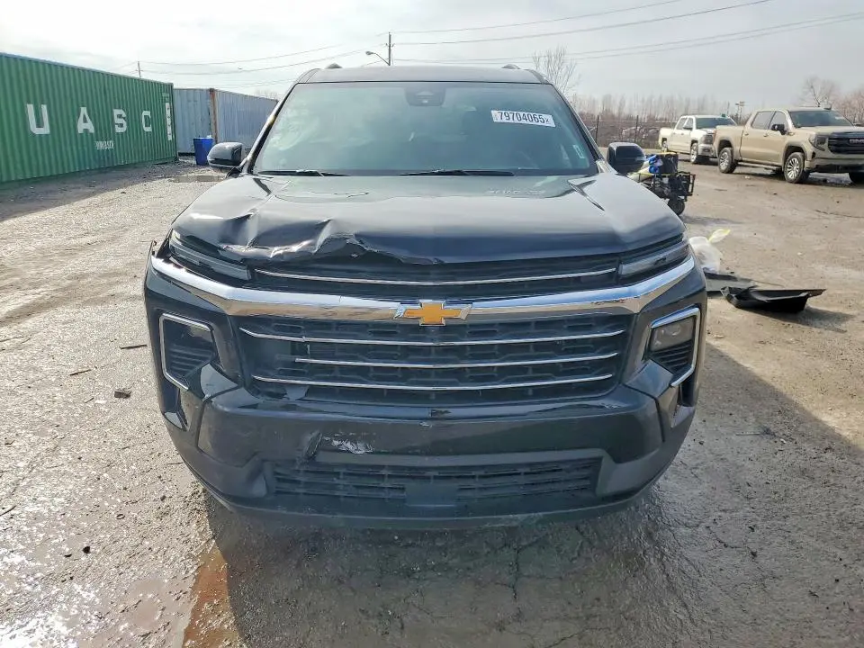 2024 CHEVROLET TRAVERSE LT  