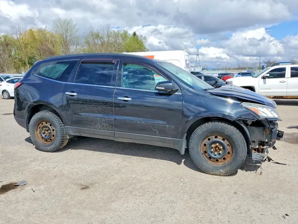 2014 CHEVROLET TRAVERSE LT  