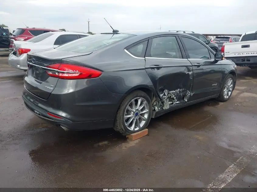 2017 FORD FUSION HYBRID SE