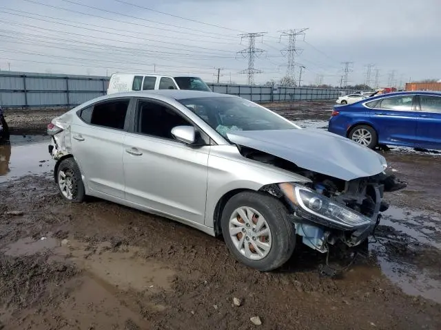 2018 HYUNDAI ELANTRA SE