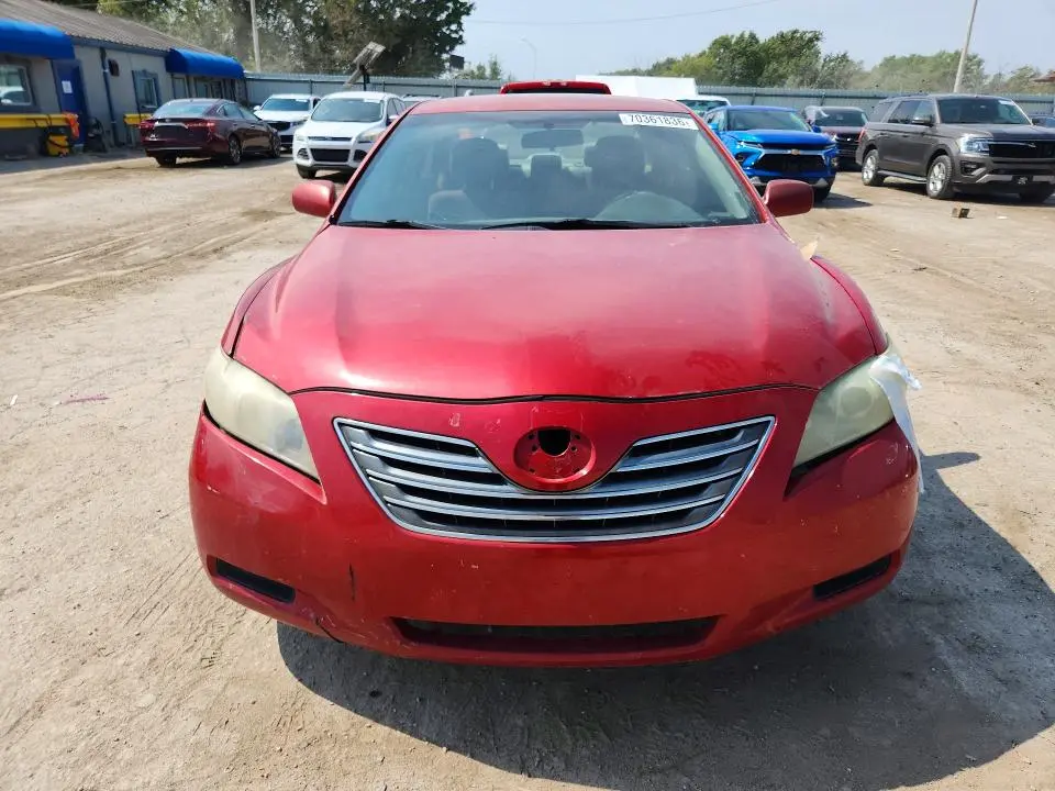 2011 TOYOTA CAMRY LE  