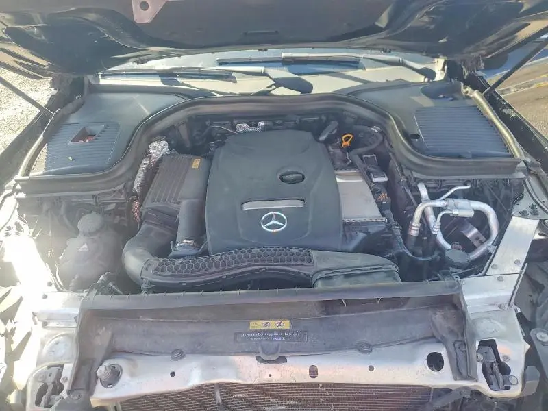 2018 MERCEDES-BENZ GLC 300 4MATIC  