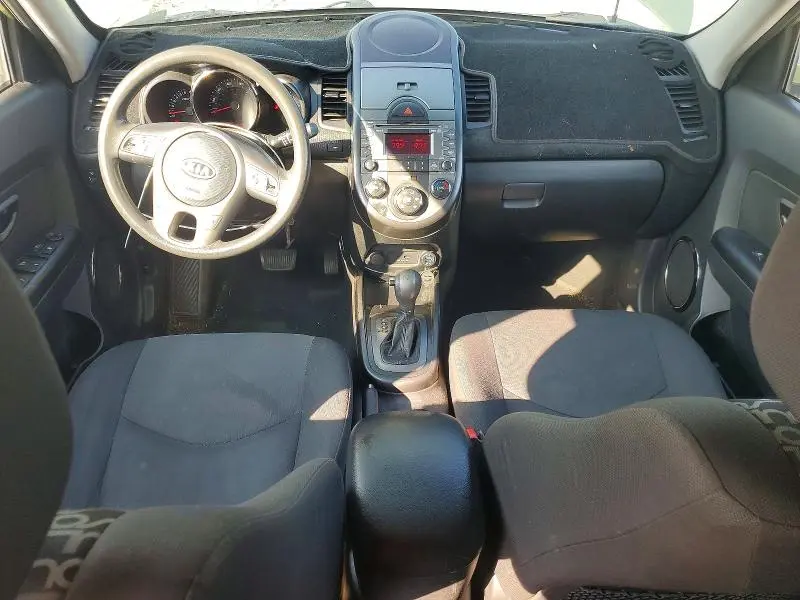 2011 KIA SOUL +  