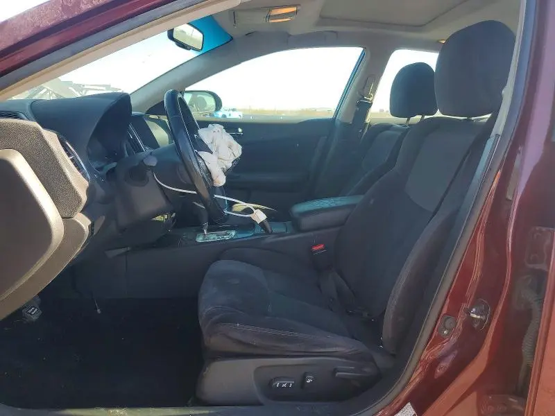 2010 NISSAN MAXIMA S  