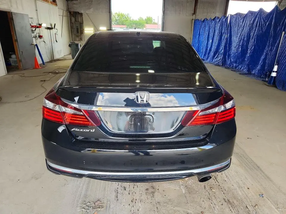 2017 HONDA ACCORD EXL  