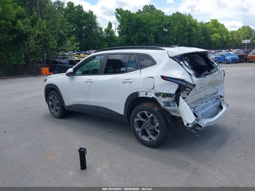 2024 CHEVROLET TRAX FWD LT