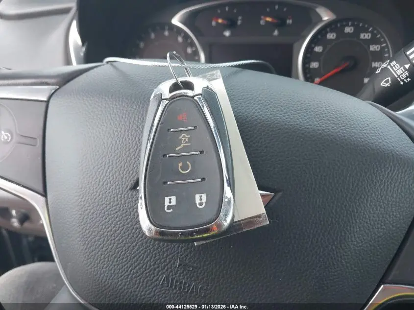 2021 CHEVROLET TRAVERSE FWD LT CLOTH