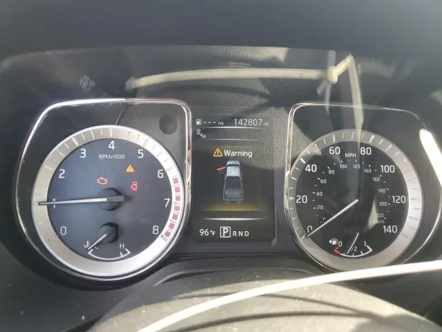 2018 NISSAN TITAN SV  