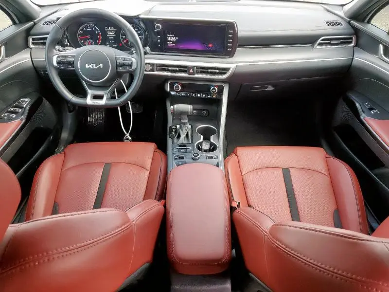 2024 KIA K5 GT LINE  