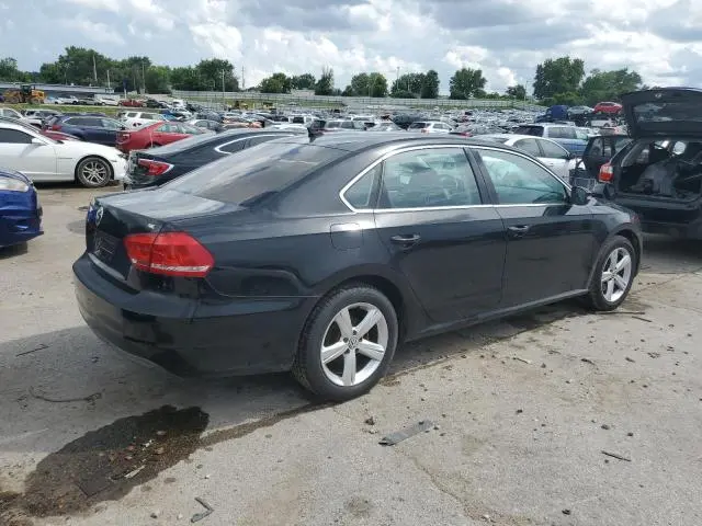 2013 VOLKSWAGEN PASSAT SE