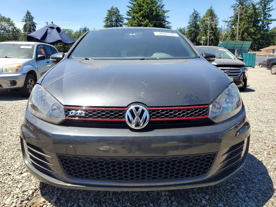 2013 VOLKSWAGEN GTI   
