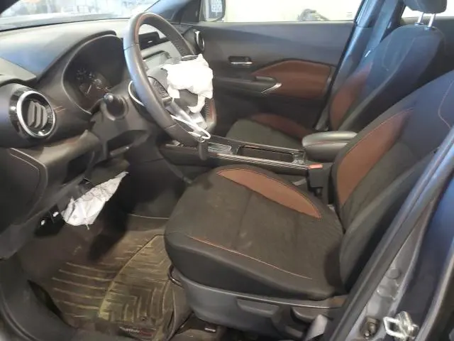 2021 NISSAN KICKS SR  