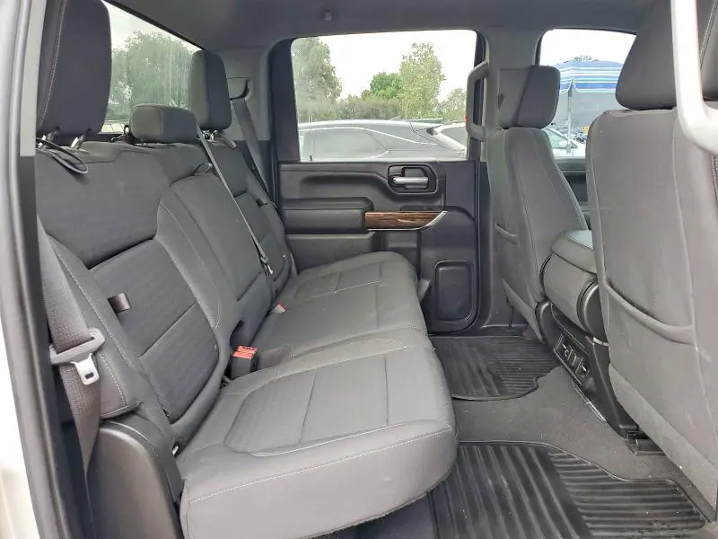2023 GMC SIERRA K2500 SLE  