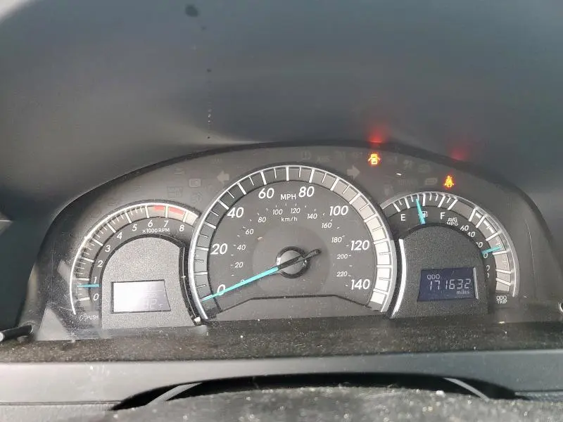 2014 TOYOTA CAMRY L  