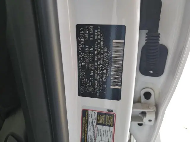 2024 HYUNDAI ELANTRA SEL  