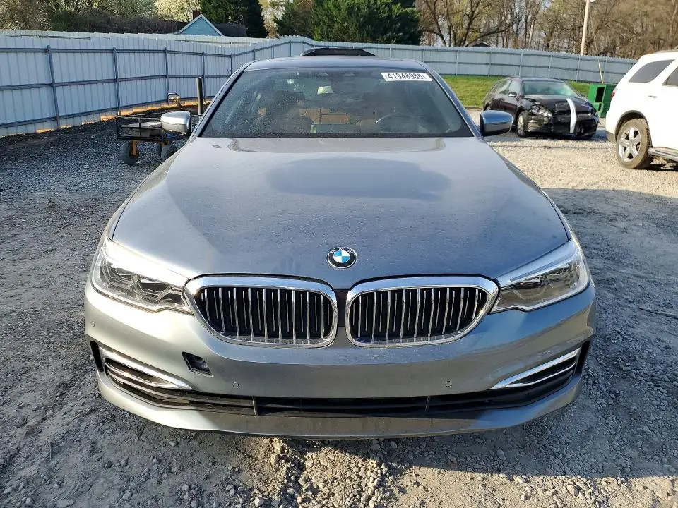 2019 BMW 530 I  