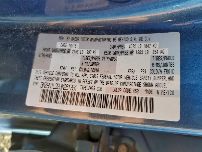 2018 MAZDA 3 TOURING  