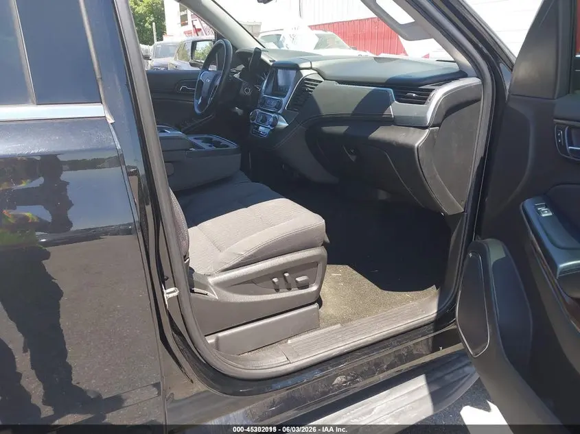 2017 CHEVROLET TAHOE LS