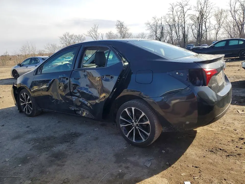 2018 TOYOTA COROLLA SE  