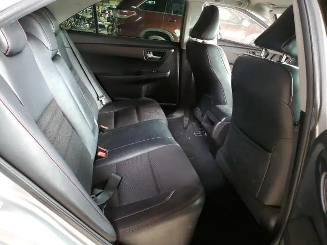 2016 TOYOTA CAMRY LE  