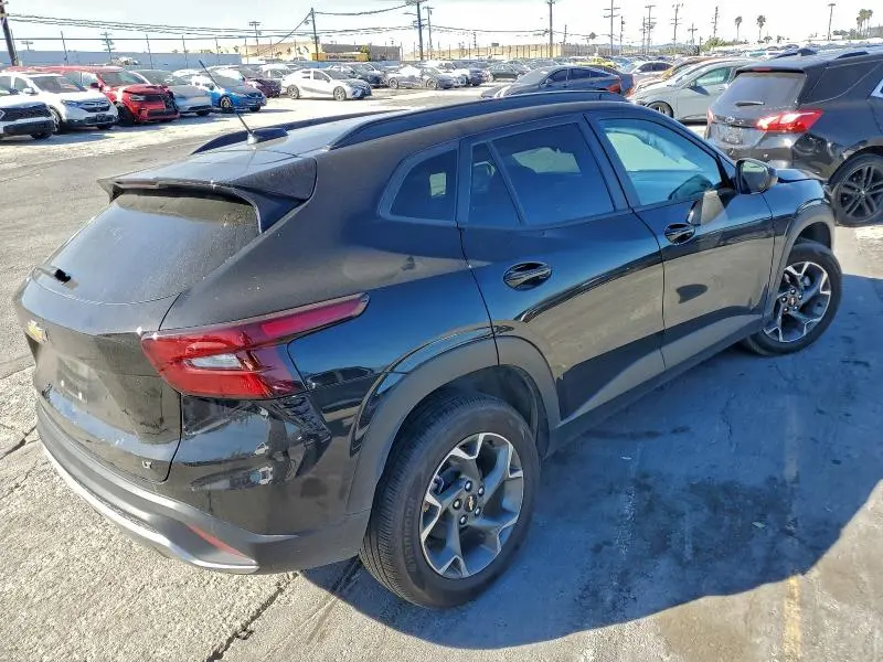 2025 CHEVROLET TRAX 1LT  