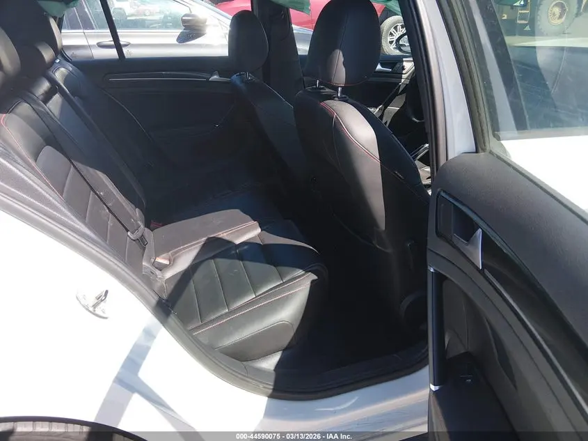 2016 VOLKSWAGEN GOLF GTI AUTOBAHN W/PERFORMANCE PACKAGE 4-DOOR