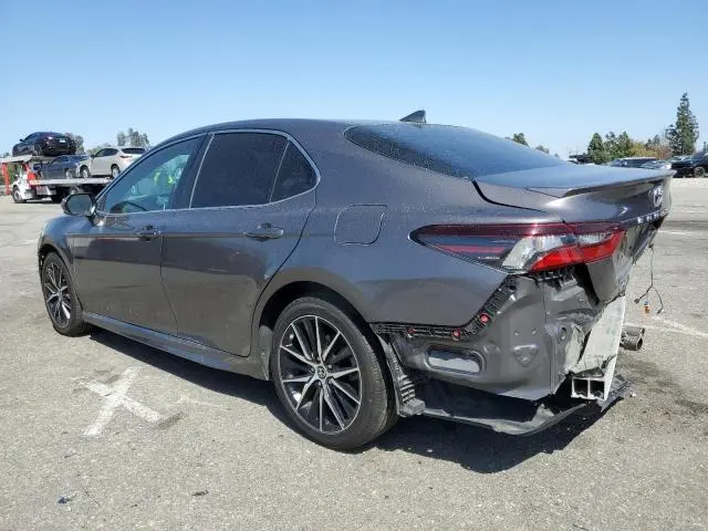 2021 TOYOTA CAMRY SE  