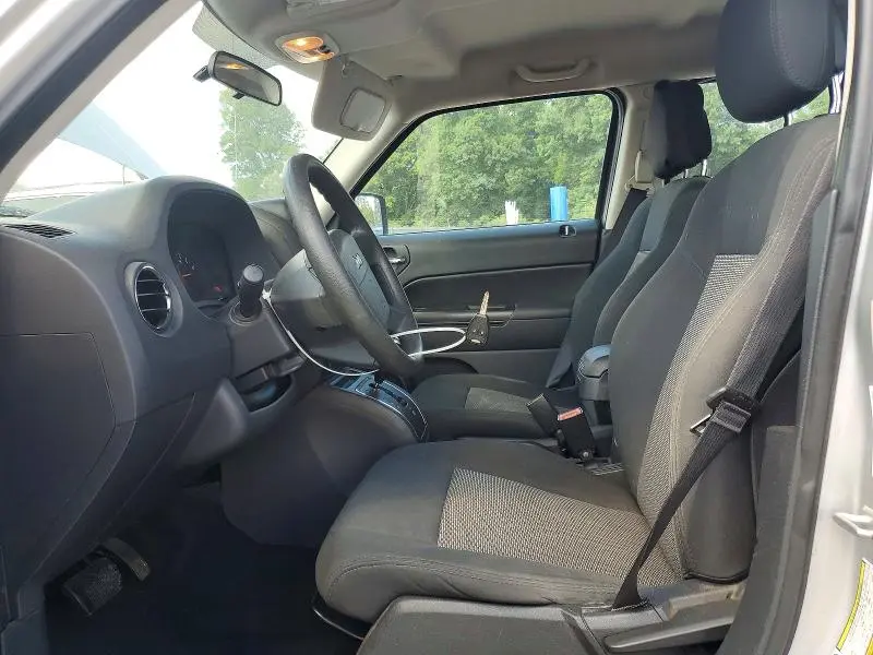 2010 JEEP PATRIOT SPORT  
