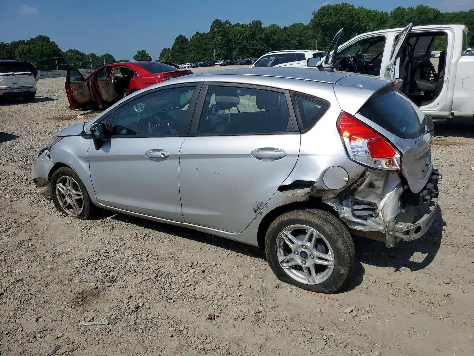 2019 FORD FIESTA SE  