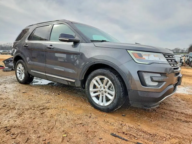 2017 FORD EXPLORER XLT  