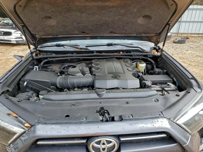 2020 TOYOTA 4RUNNER SR5  