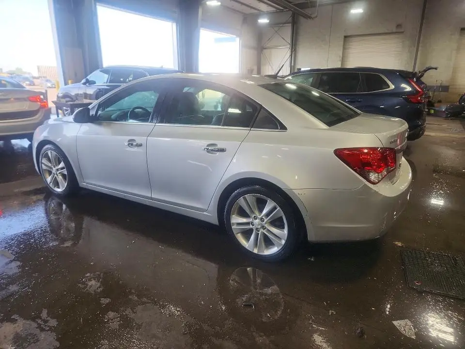 2012 CHEVROLET CRUZE LTZ  