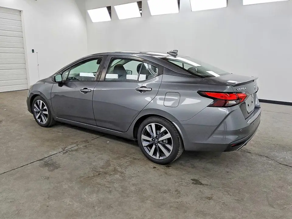2020 NISSAN VERSA SR  