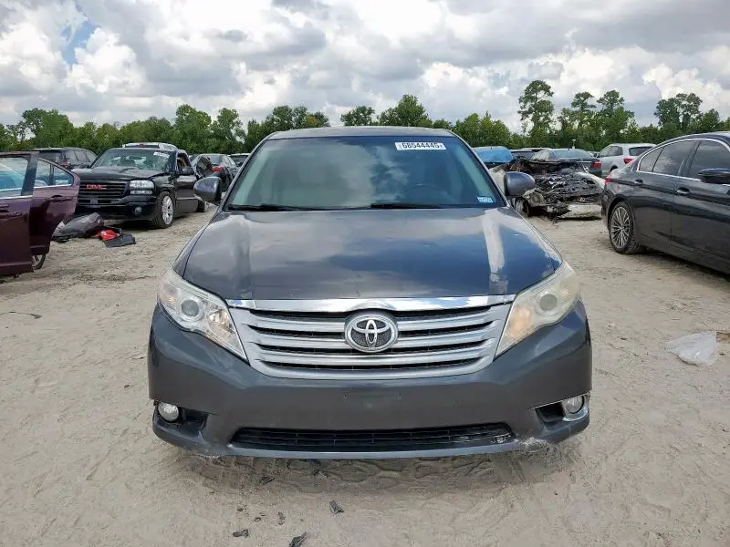 2012 TOYOTA AVALON BASE  