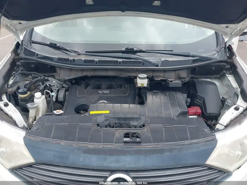 2015 NISSAN QUEST S