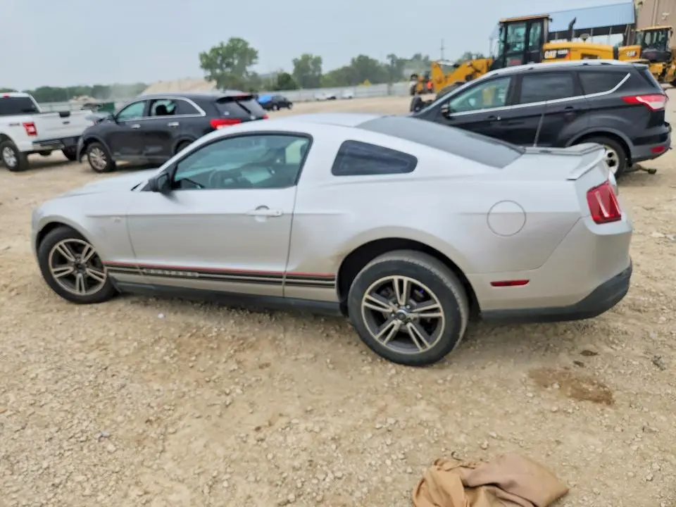 2010 FORD MUSTANG   