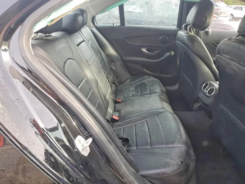 2016 MERCEDES-BENZ C 300  