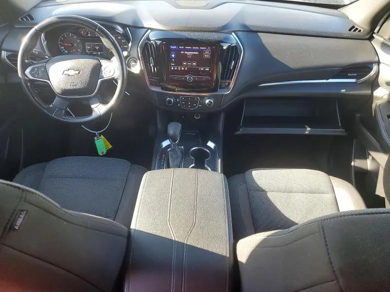 2023 CHEVROLET TRAVERSE LT  