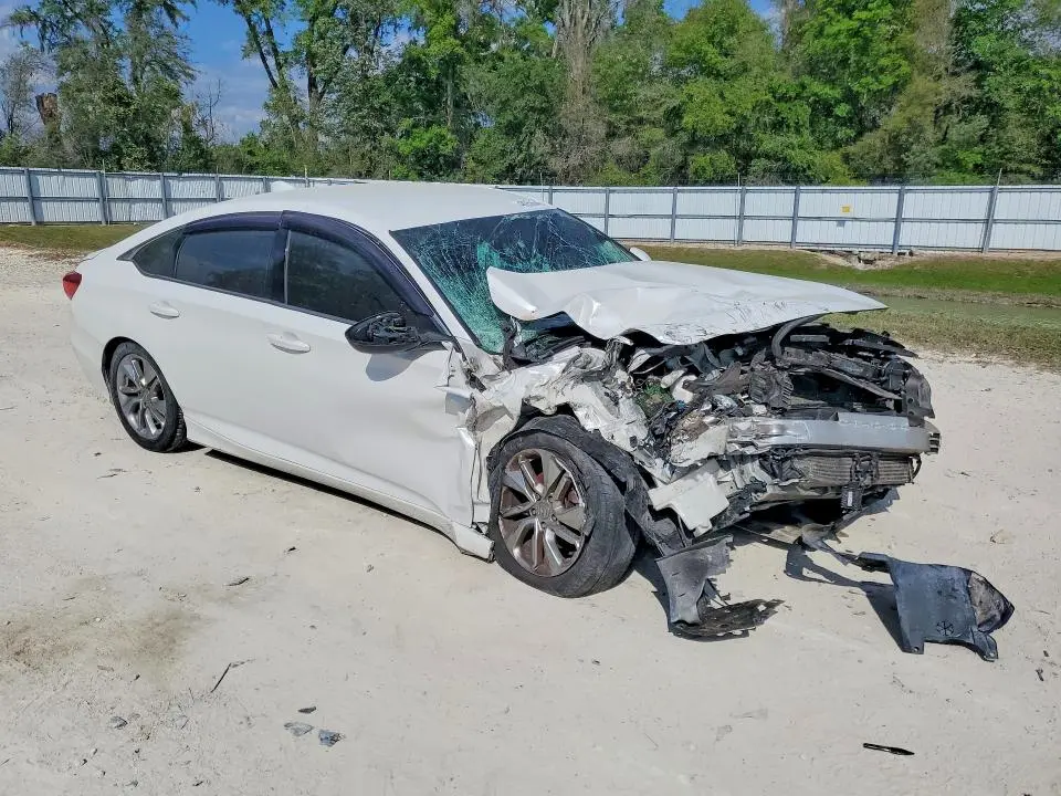 2018 HONDA ACCORD LX  
